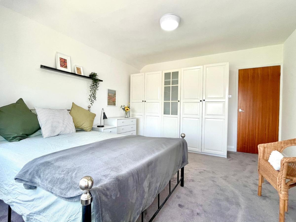 Apartamento No2326 Tree-Hole Northolt  Exterior foto
