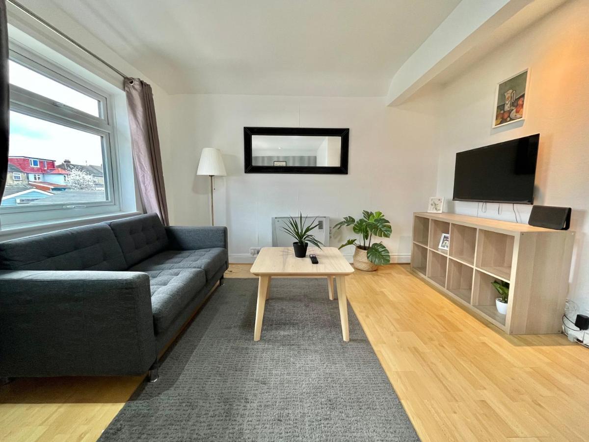 Apartamento No2326 Tree-Hole Northolt  Exterior foto